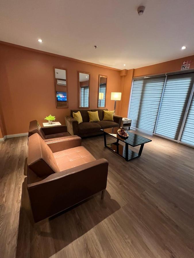 City Park Hotel Residences Тагіг Екстер'єр фото